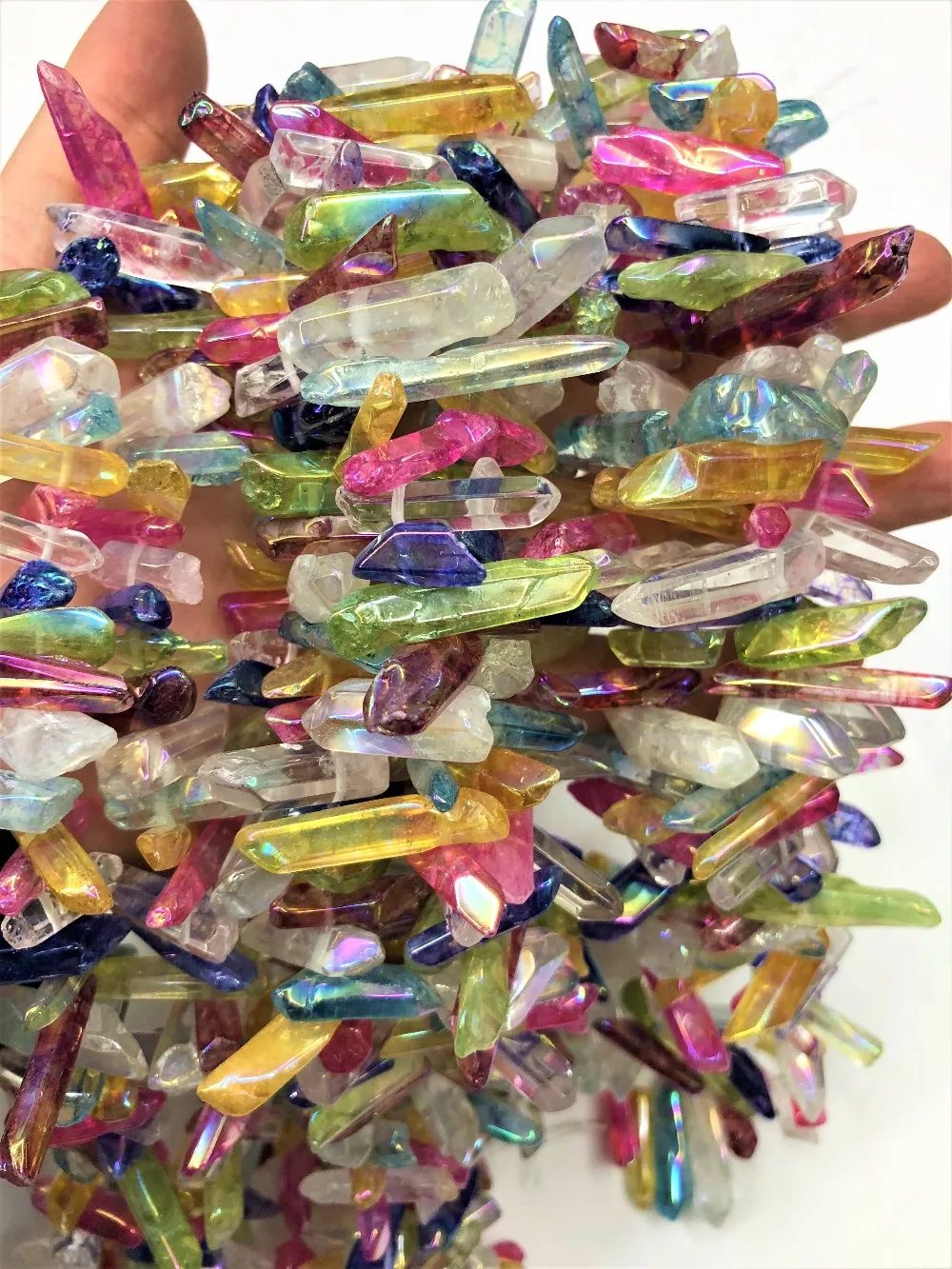 3-5x18-30mmNatural Quartzs Rainbow Colour Wand Worry stone Semi Precious Loose beads Strand 15 inches Wholesale For DIY
3-5x18-30mmNatural Quartzs Rainbow Colour Wand Worry stone Semi Precious Loose beads Strand 15 inches Wholesale For DIY