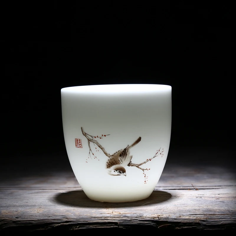 100ml master cup Jade Porcelain tea cup bird pattern painted ceramic Chinese kungfu limited stock Jingdezhen master cups
100ml master cup Jade Porcelain tea cup bird pattern painted ceramic Chinese kungfu limited stock Jingdezhen master cups