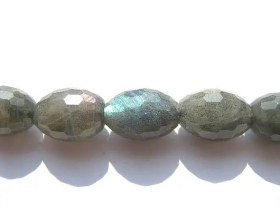 2strands 8x10mm Drum rice Labradorite Bead Natural Labradorite Barrel faceted Beads wholesale supplier
2strands 8x10mm Drum rice Labradorite Bead Natural Labradorite Barrel faceted Beads wholesale supplier