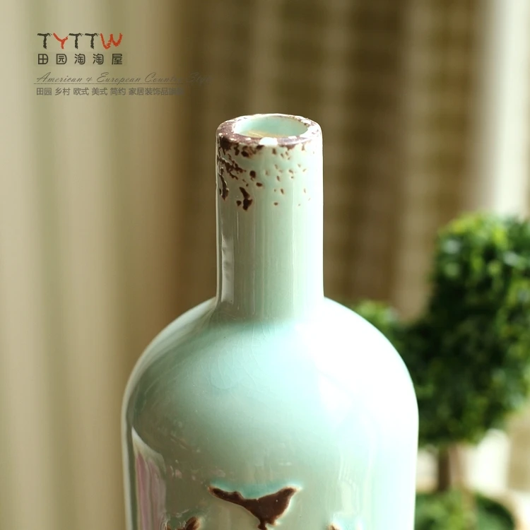 NEW European Mediterranean vase, vintage old Home Furnishing ornaments, ceramic vase flower ornaments, classic fine mouth bottle
NEW European Mediterranean vase, vintage old Home Furnishing ornaments, ceramic vase flower ornaments, classic fine mouth bottle