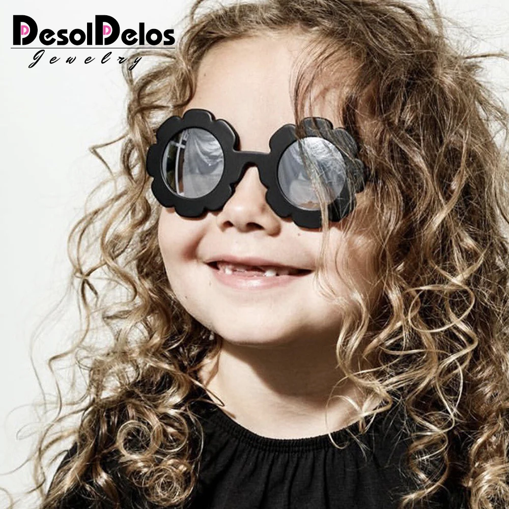 N222 NEW Arrived Sun Flower Round Cute kids sunglasses UV400 Boy&girl Lovely baby glasses Children Oculos de sol
N222 NEW Arrived Sun Flower Round Cute kids sunglasses UV400 Boy&girl Lovely baby glasses Children Oculos de sol