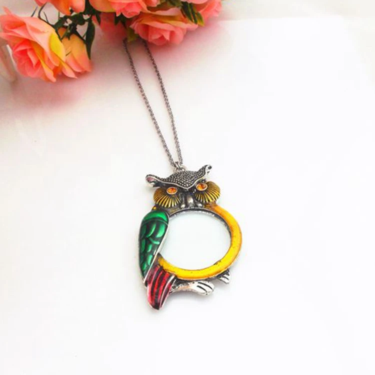 Women's Accessories 2X Necklace Sweater Coat Night Owl Style Chain Magnifier Reading Magnifying Glass
Women's Accessories 2X Necklace Sweater Coat Night Owl Style Chain Magnifier Reading Magnifying Glass