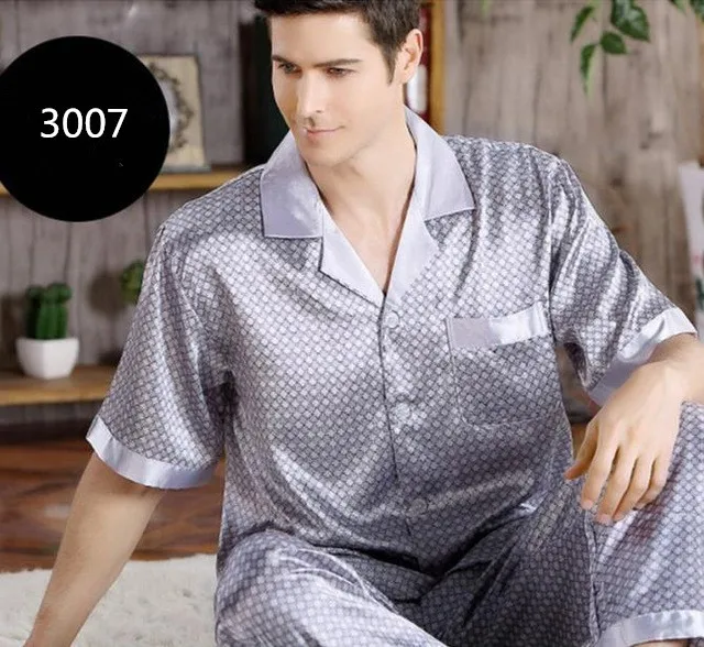 New Summer Mens Pajama Set Short Sleeve Trousers Stain Silk Pyjama homme Court Print Thin Sleepwear Pajamas Soft Male Night Suit
New Summer Mens Pajama Set Short Sleeve Trousers Stain Silk Pyjama homme Court Print Thin Sleepwear Pajamas Soft Male Night Suit