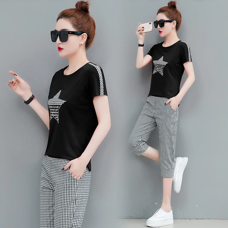 fashion suits summer two-piece clothing set women round collar short sleeve sweatshrit & capris pants casual wear outfit top
fashion suits summer two-piece clothing set women round collar short sleeve sweatshrit & capris pants casual wear outfit top