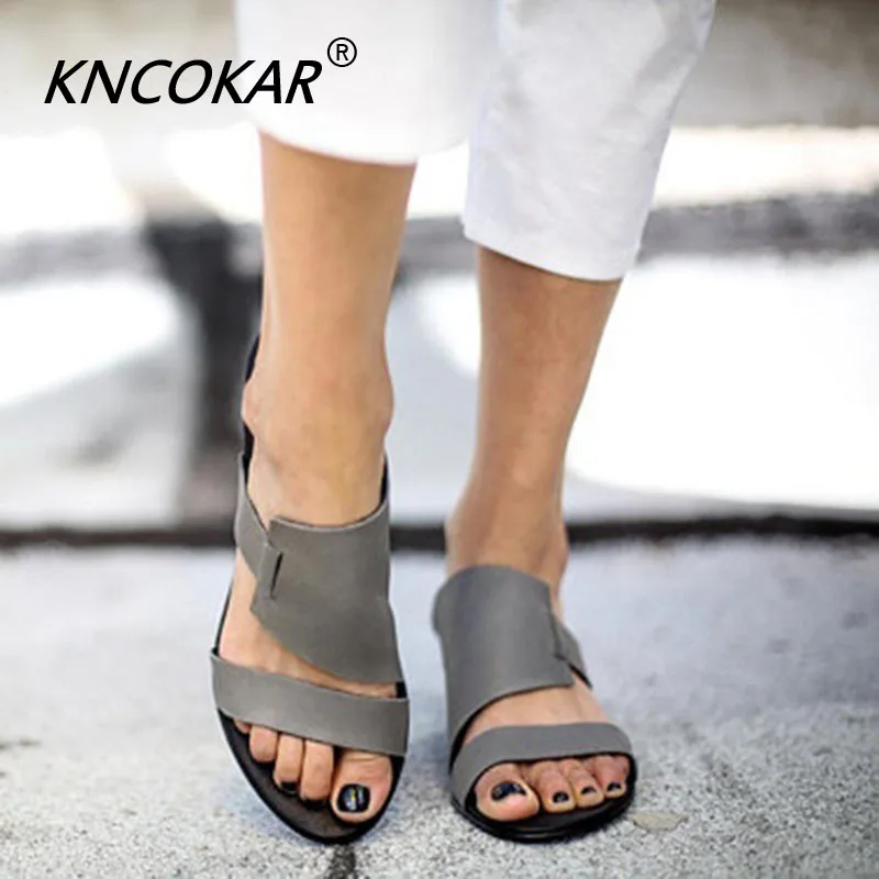 New Explosions Women Sandals Solid Colors Summer Shoes Simple Fashion Casual Shoes Woman Flat Shoes Big Size 34-48
New Explosions Women Sandals Solid Colors Summer Shoes Simple Fashion Casual Shoes Woman Flat Shoes Big Size 34-48