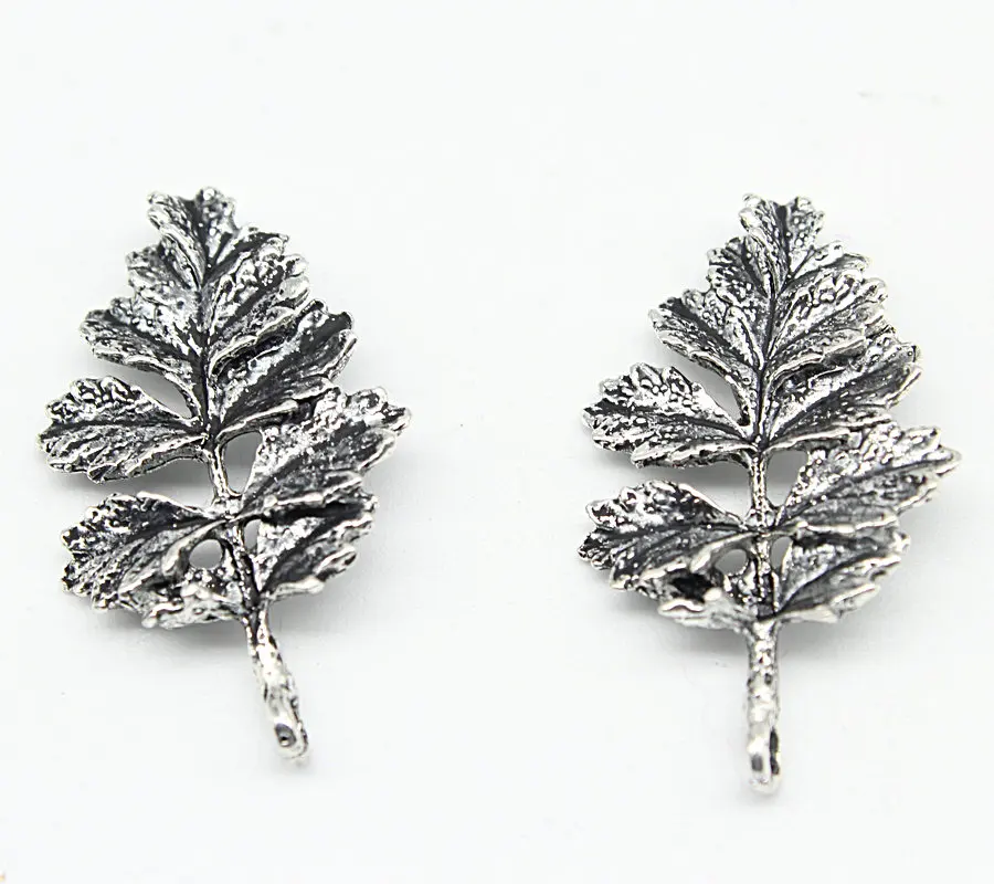100pcs Antique Silver Leaves Shape Vintage Necklace Pendant 23mm Jewelry Accessories Handmade antique silver leaf charms
100pcs Antique Silver Leaves Shape Vintage Necklace Pendant 23mm Jewelry Accessories Handmade antique silver leaf charms