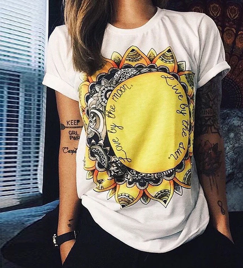 Women Printed T-shirts Casual Summer Short Sleeve Sunflower Women 2018 New Tops Autumn Fashion Streetwear
Women Printed T-shirts Casual Summer Short Sleeve Sunflower Women 2018 New Tops Autumn Fashion Streetwear