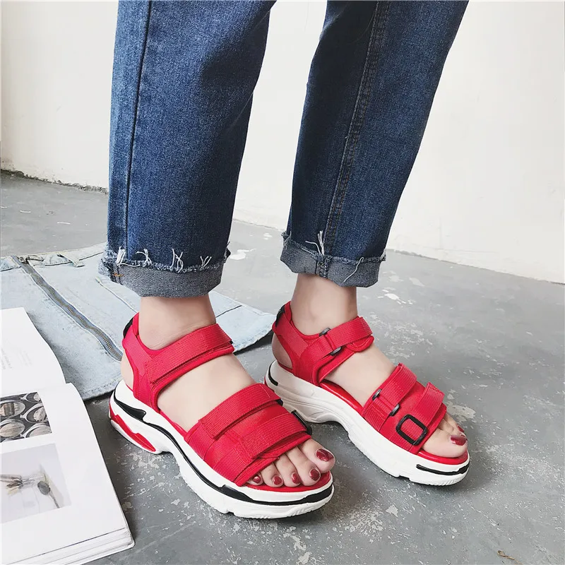 2019 Summer New Fashion Women Sandals Open Toe Casual Hook and Loop Fasteners Sandals Med Heels Leisure Ladies's Handmade Shoes
2019 Summer New Fashion Women Sandals Open Toe Casual Hook and Loop Fasteners Sandals Med Heels Leisure Ladies's Handmade Shoes