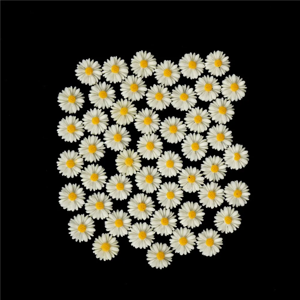 50PCS/lot New DIY White Daisy Flower Resin Flatback Cabochon Jewelry Phone Decoration No Hole Home Decor 13mm
50PCS/lot New DIY White Daisy Flower Resin Flatback Cabochon Jewelry Phone Decoration No Hole Home Decor 13mm
