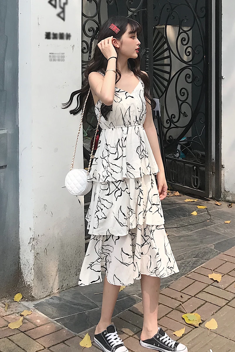 2019 New Layered Ruffles Backless Sexy Dress Slim Sling Fresh Chiffon Dress Party Beach Dresses