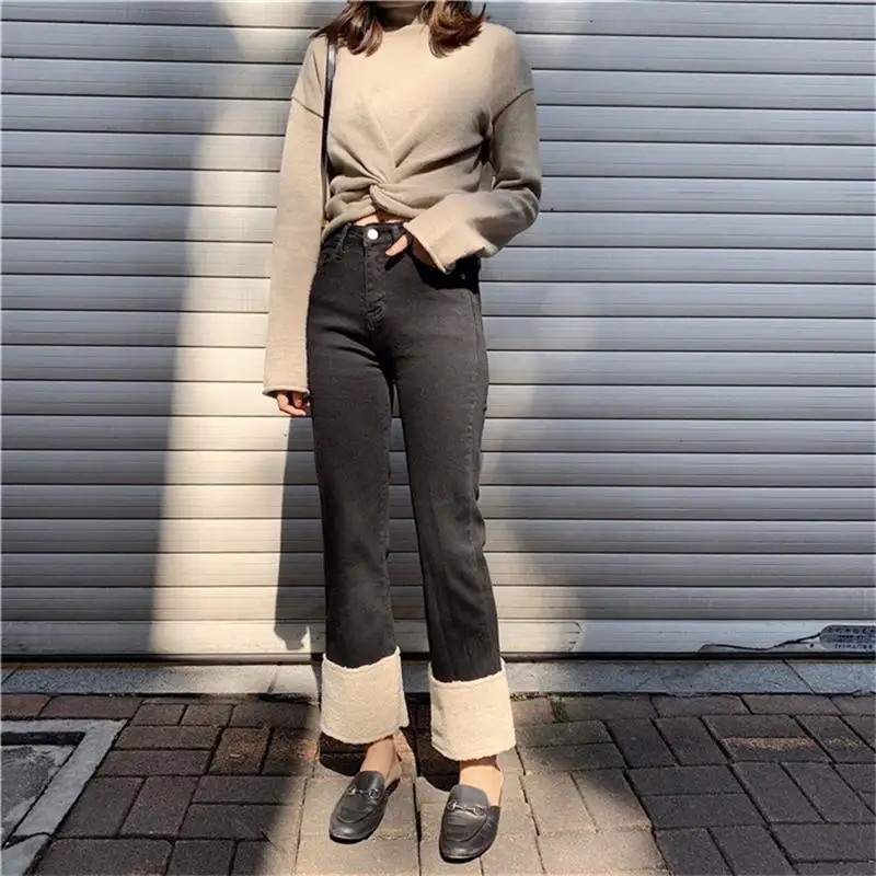 2019 new hot sale women's spring autumn ankle-length jeans pants ladies lamb patchwork flare pants cowboy trousers S-L
2019 new hot sale women's spring autumn ankle-length jeans pants ladies lamb patchwork flare pants cowboy trousers S-L
