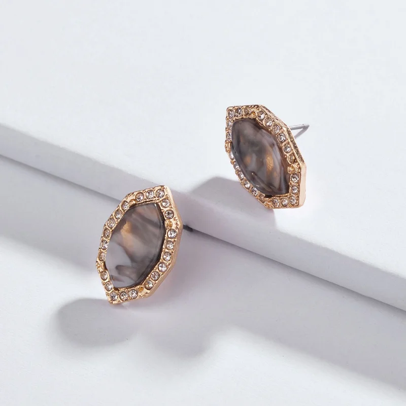 Joolim Jewelry Wholesale Simple Resin Stud Earring Fashion Earring Wholesale Design Jewelry
Joolim Jewelry Wholesale Simple Resin Stud Earring Fashion Earring Wholesale Design Jewelry
