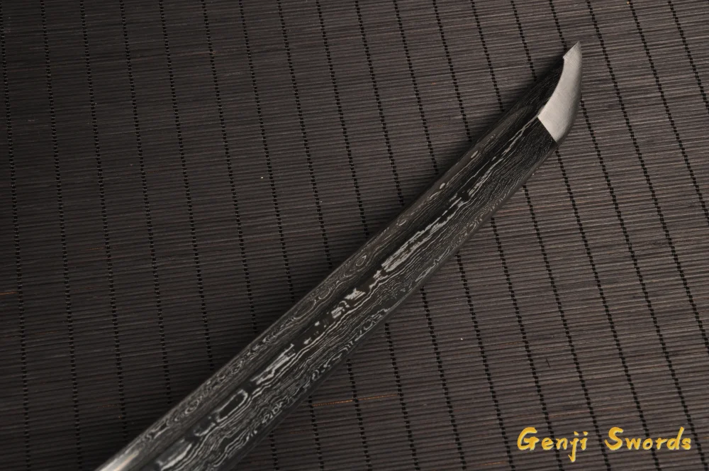 Japanese Samurai Sword White Drawing Sheath Folded Damascus Steel Real Katana Sharp Edge Can Cut Bamboo
Japanese Samurai Sword White Drawing Sheath Folded Damascus Steel Real Katana Sharp Edge Can Cut Bamboo