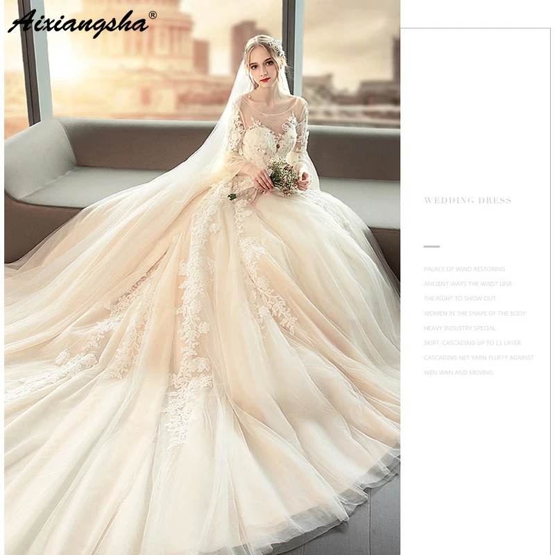 Beautiful Applique Lace Tulle Floor Length Wedding Dress Luxury Wedding Plus Size Beach Dress
Beautiful Applique Lace Tulle Floor Length Wedding Dress Luxury Wedding Plus Size Beach Dress