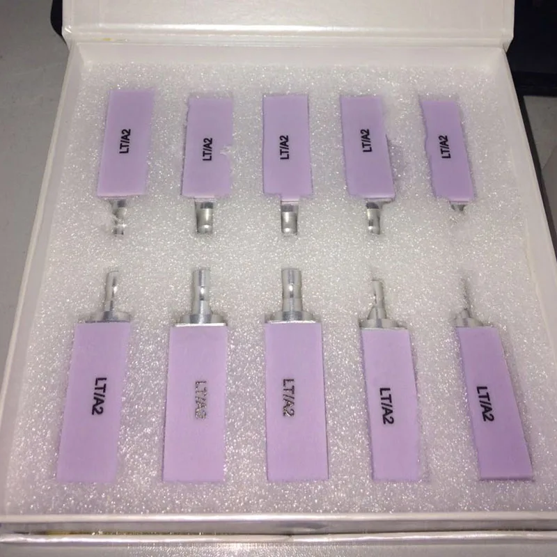 5pcs/ lot B40 LT for implants Lithium disilicate glass blocks E.max CAD blocks for Sirona system
5pcs/ lot B40 LT for implants Lithium disilicate glass blocks E.max CAD blocks for Sirona system
