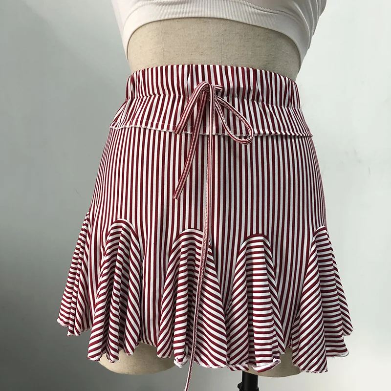 Vogue Nice Striped Skirt Elastic Tie Waist Ruffle Skirts Women Casual Short Mini Beach Skirts Fashion Beautiful Layer Skirts
Vogue Nice Striped Skirt Elastic Tie Waist Ruffle Skirts Women Casual Short Mini Beach Skirts Fashion Beautiful Layer Skirts