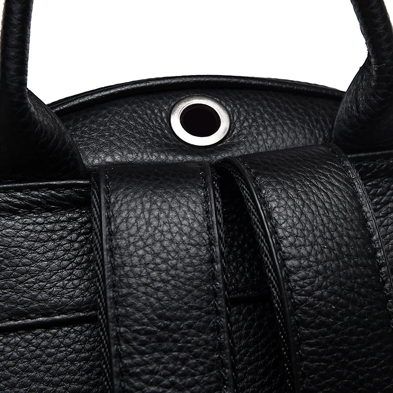 Fashion Rivet Women Backpack Brand Genuine Leather Backpack Purse Large Capacity School Bag Bookbag Designer Simple Back Pack
Fashion Rivet Women Backpack Brand Genuine Leather Backpack Purse Large Capacity School Bag Bookbag Designer Simple Back Pack