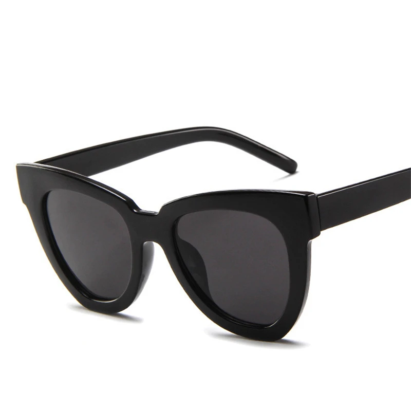 2019 Brand Retro Sunglasses Women Color film Female Sun glasses For Women UV400 Eyewears Oculos Gafas De Sol
2019 Brand Retro Sunglasses Women Color film Female Sun glasses For Women UV400 Eyewears Oculos Gafas De Sol