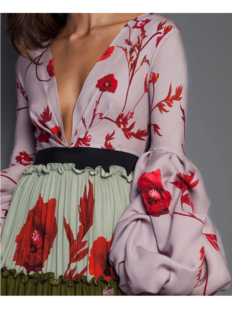 women Spring Summer V-neck long Flare sleeve long splice dress for female Elegant village print flower dress vestidos de festa
women Spring Summer V-neck long Flare sleeve long splice dress for female Elegant village print flower dress vestidos de festa