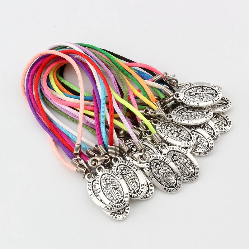 30pcs Alloy ST. JUDE THADDEUS Jesus Oval Medal Pendants Chinese knot wire Bracelets handmade DIY Jewelry Party Gifts
30pcs Alloy ST. JUDE THADDEUS Jesus Oval Medal Pendants Chinese knot wire Bracelets handmade DIY Jewelry Party Gifts