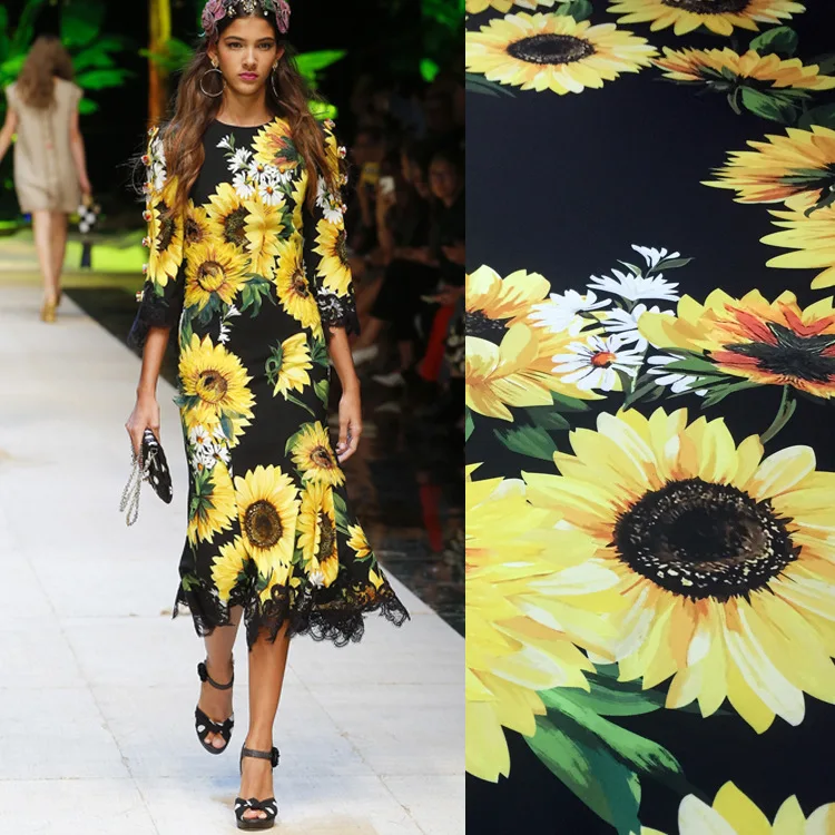 Spring and summer women's digital printing fabrics European and American show field synchronous sunflower flower fashion fabrics
Spring and summer women's digital printing fabrics European and American show field synchronous sunflower flower fashion fabrics