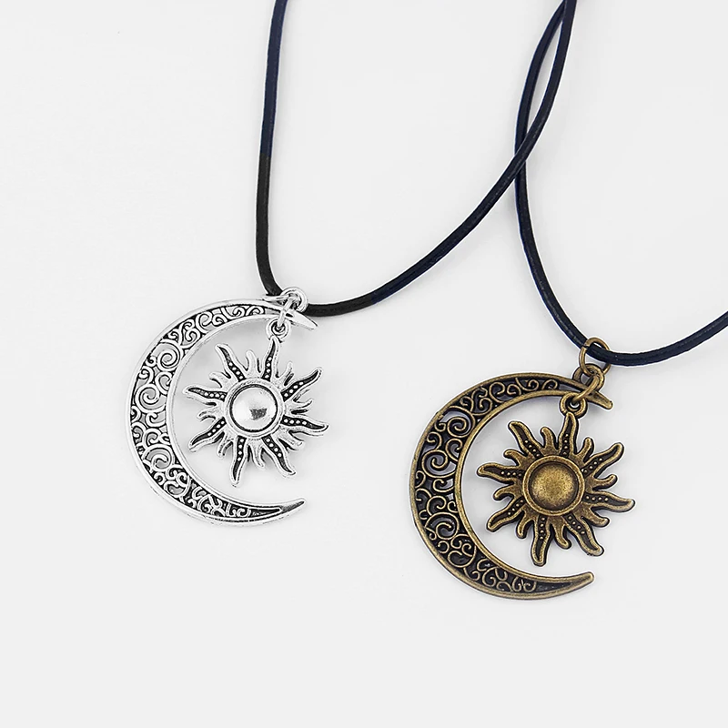 1pcs Antique Crescent Moon/Sun Charm Pendant Real Leather End Lobster Clasp Necklace For Boho Hippy 18"+2"Chain
1pcs Antique Crescent Moon/Sun Charm Pendant Real Leather End Lobster Clasp Necklace For Boho Hippy 18"+2"Chain