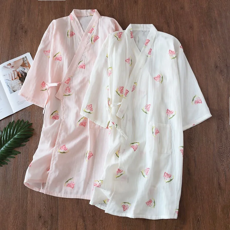 New Fresh flowers kimono robes women summer Japanese bathrobes 100% Gauze cotton thin casual women nightgowns robes
New Fresh flowers kimono robes women summer Japanese bathrobes 100% Gauze cotton thin casual women nightgowns robes