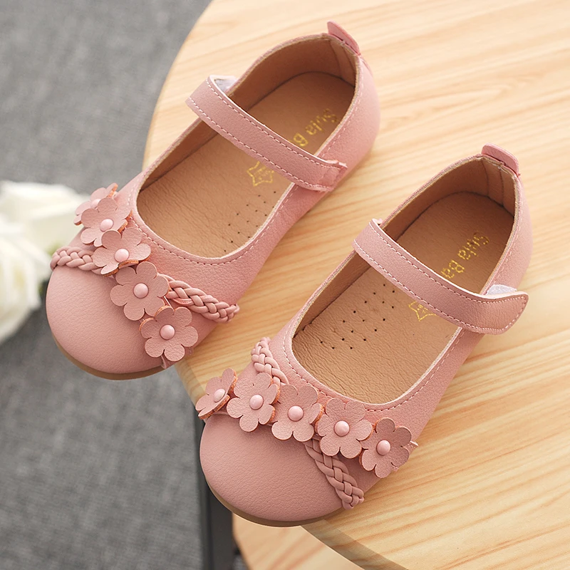 Bekamille Toddler Shoes Infant Baby Shoes Kids Girls Sandals Leisure Princess Soft Bottom Flower Sandals Sweet Simple
Bekamille Toddler Shoes Infant Baby Shoes Kids Girls Sandals Leisure Princess Soft Bottom Flower Sandals Sweet Simple