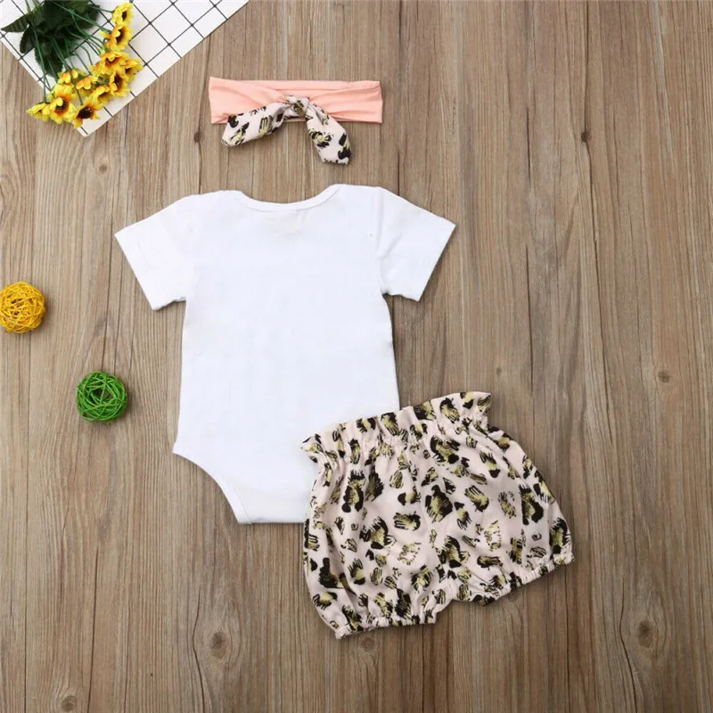 2019 Leopard Print Newborn Baby Girls Clothes Sets Summer Fashion 3Pcs Short Sleeve Letter Romper Shorts Headband Outfits 0-24M
2019 Leopard Print Newborn Baby Girls Clothes Sets Summer Fashion 3Pcs Short Sleeve Letter Romper Shorts Headband Outfits 0-24M