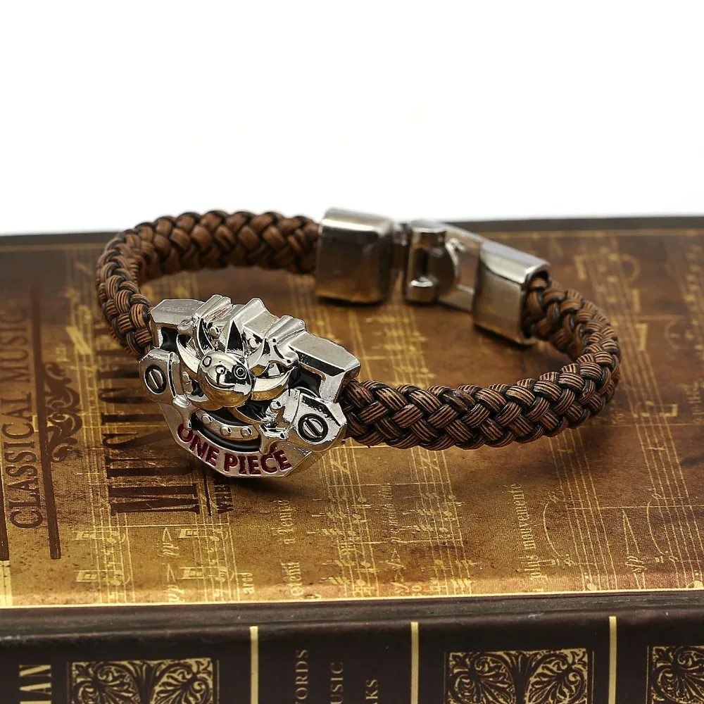 Hot Anime One Piece Luffy flagship straw hat Skeleton Logo weave leather bracelet bracelet Cosplay gifts
Hot Anime One Piece Luffy flagship straw hat Skeleton Logo weave leather bracelet bracelet Cosplay gifts