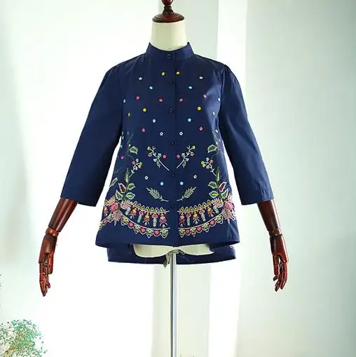 Women's spring summer vintage embroidery cotton shirt female casual loose chic shirt blouse tb073
Women's spring summer vintage embroidery cotton shirt female casual loose chic shirt blouse tb073