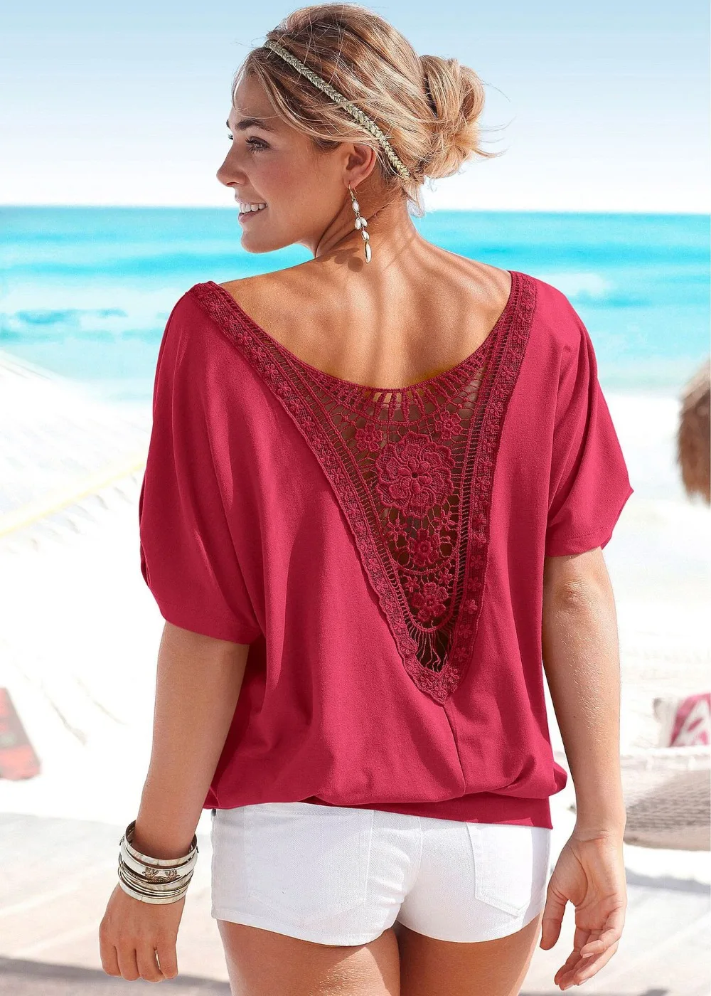 New 2019 women T-shirt image splicing hollow-out lace collar T-shirts easy to add the sleeve T-shirts
New 2019 women T-shirt image splicing hollow-out lace collar T-shirts easy to add the sleeve T-shirts