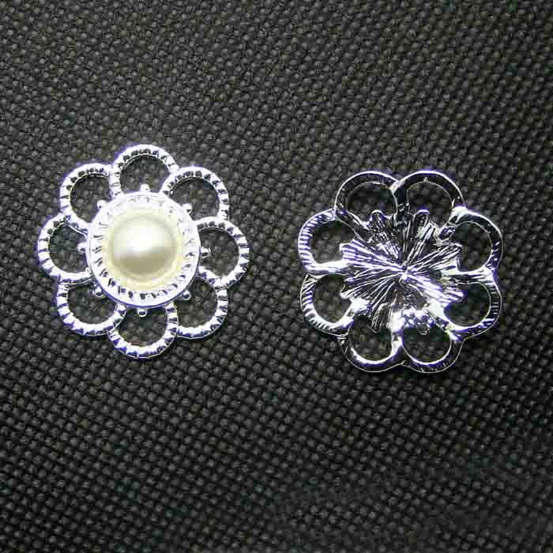New Silver color metal casted flower charm ivory pearl flatback glue on buttons costume ornament accessories 30pcs lot
New Silver color metal casted flower charm ivory pearl flatback glue on buttons costume ornament accessories 30pcs lot