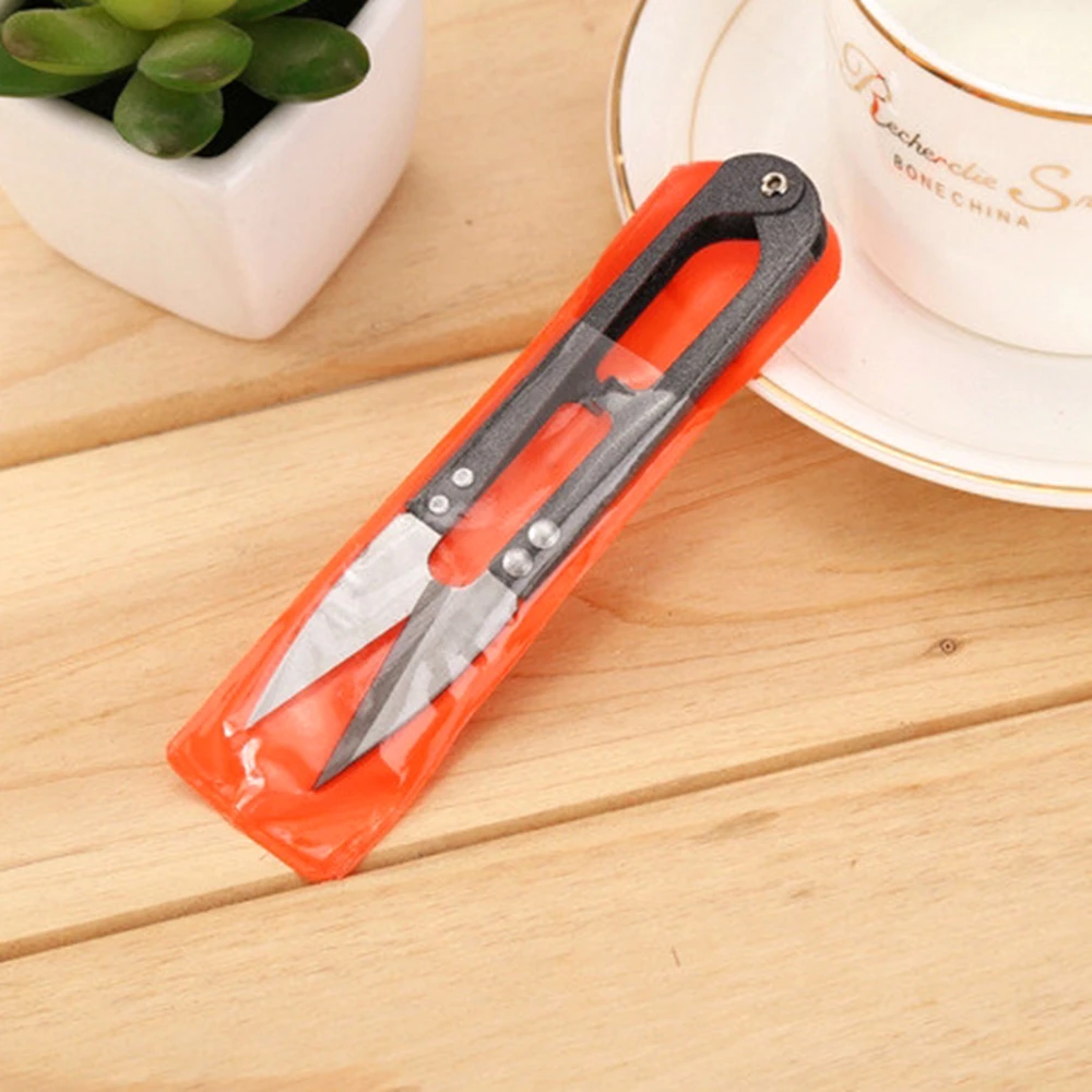 1pcs High Quality Multicolor Scissors Useful Trimming Nippers U Shape Clippers Sewing Embroidery Thrum Yarn Stainless Steel
1pcs High Quality Multicolor Scissors Useful Trimming Nippers U Shape Clippers Sewing Embroidery Thrum Yarn Stainless Steel