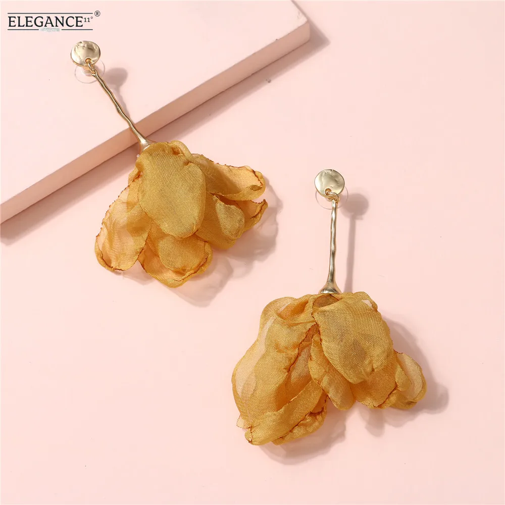 ELEGANCE11 Fashion Jewelry Female Earrings Yarn Handmade Sergi Elegant Long Earing for Party Christmas Earrings
ELEGANCE11 Fashion Jewelry Female Earrings Yarn Handmade Sergi Elegant Long Earing for Party Christmas Earrings