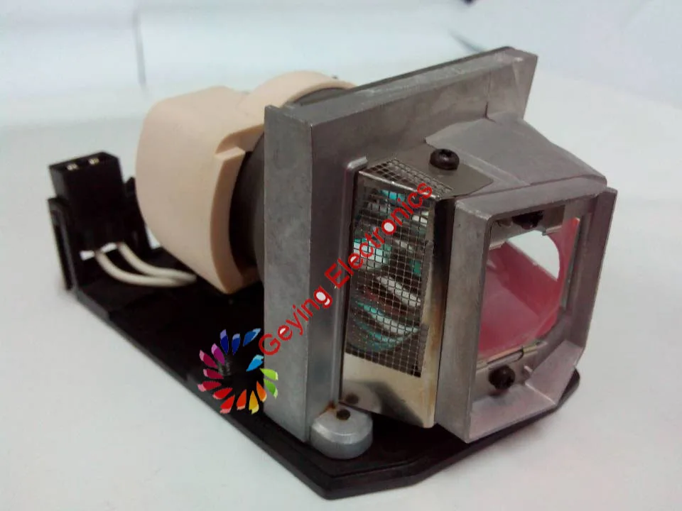 Оригинальная проекционная лампа SP.8EG01GC01 P-VIP 230 для Compact 224 / DH1010 EH1020 / EX612 / EX615 / HD180 / HD20 / HD200X
Оригинальная проекционная лампа SP.8EG01GC01 P-VIP 230 для Compact 224 / DH1010 EH1020 / EX612 / EX615 / HD180 / HD20 / HD200X