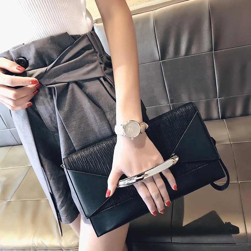 KIHUN Women Bag Pu Leather Day Clutch Crossbody Bags for Women Ladies Handbag Designer Handbags High Quality Hand Evening Bags
KIHUN Women Bag Pu Leather Day Clutch Crossbody Bags for Women Ladies Handbag Designer Handbags High Quality Hand Evening Bags
