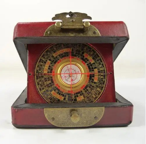 handwork old china wood usable compass with box paint dragon phoenix Boxes metal handicraft
handwork old china wood usable compass with box paint dragon phoenix Boxes metal handicraft