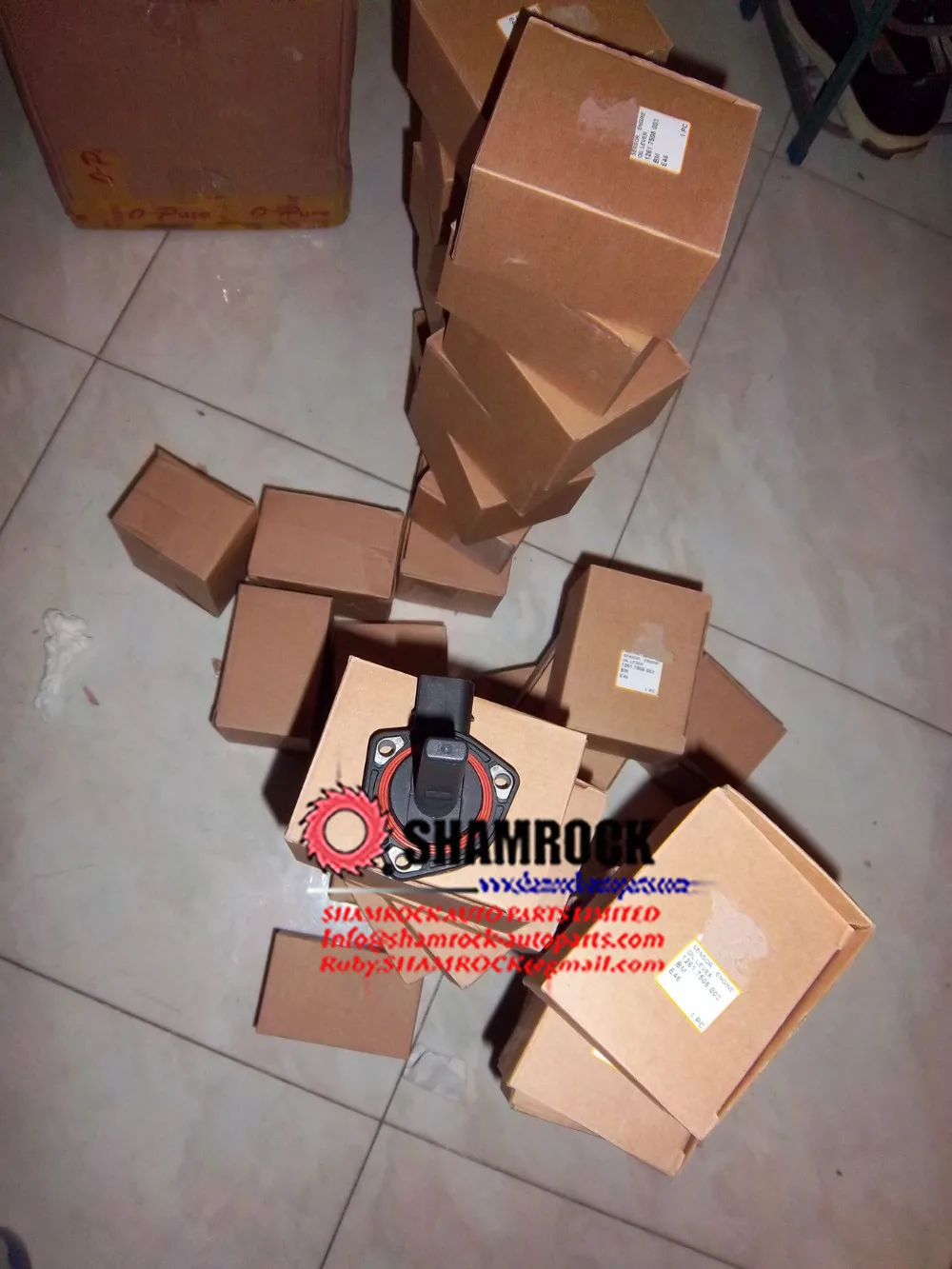 Coupe E46 3.0L Sedan E39 Oil Level Sensor M3 325Ci 530 / X3 2.5i Sport Utility E83 2.5L OEM 12617508003 / 12611439810
Coupe E46 3.0L Sedan E39 Oil Level Sensor M3 325Ci 530 / X3 2.5i Sport Utility E83 2.5L OEM 12617508003 / 12611439810