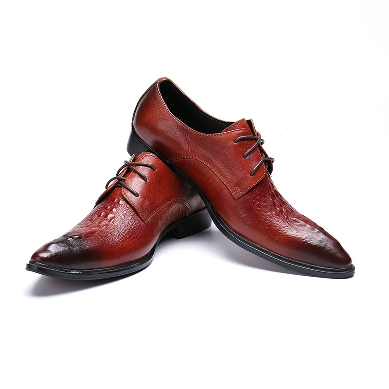 Personality Leather Men's Red Business Wedding Nightclub Wind Shoes Men's Casual Shoes England Pointed Male Shoes Gradient
Personality Leather Men's Red Business Wedding Nightclub Wind Shoes Men's Casual Shoes England Pointed Male Shoes Gradient