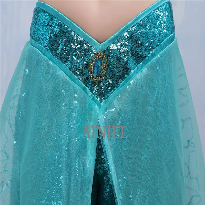 Female Sexy Dress Cosplay Aladdin Princess Jasmine Costume Halloween light blue Women Beautiful Ball Gowns N361321
Female Sexy Dress Cosplay Aladdin Princess Jasmine Costume Halloween light blue Women Beautiful Ball Gowns N361321