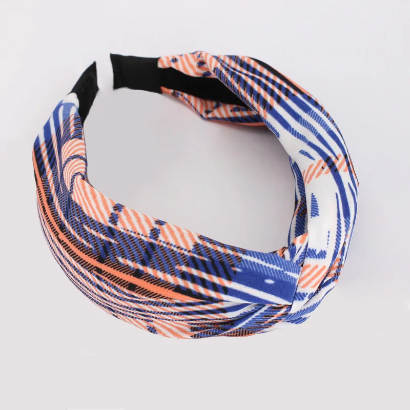 2018 Colorful Plaid Fabric Hairband for Ladies Fashion Hair Accessories New Top Knot Headbands for Teens Girls
2018 Colorful Plaid Fabric Hairband for Ladies Fashion Hair Accessories New Top Knot Headbands for Teens Girls