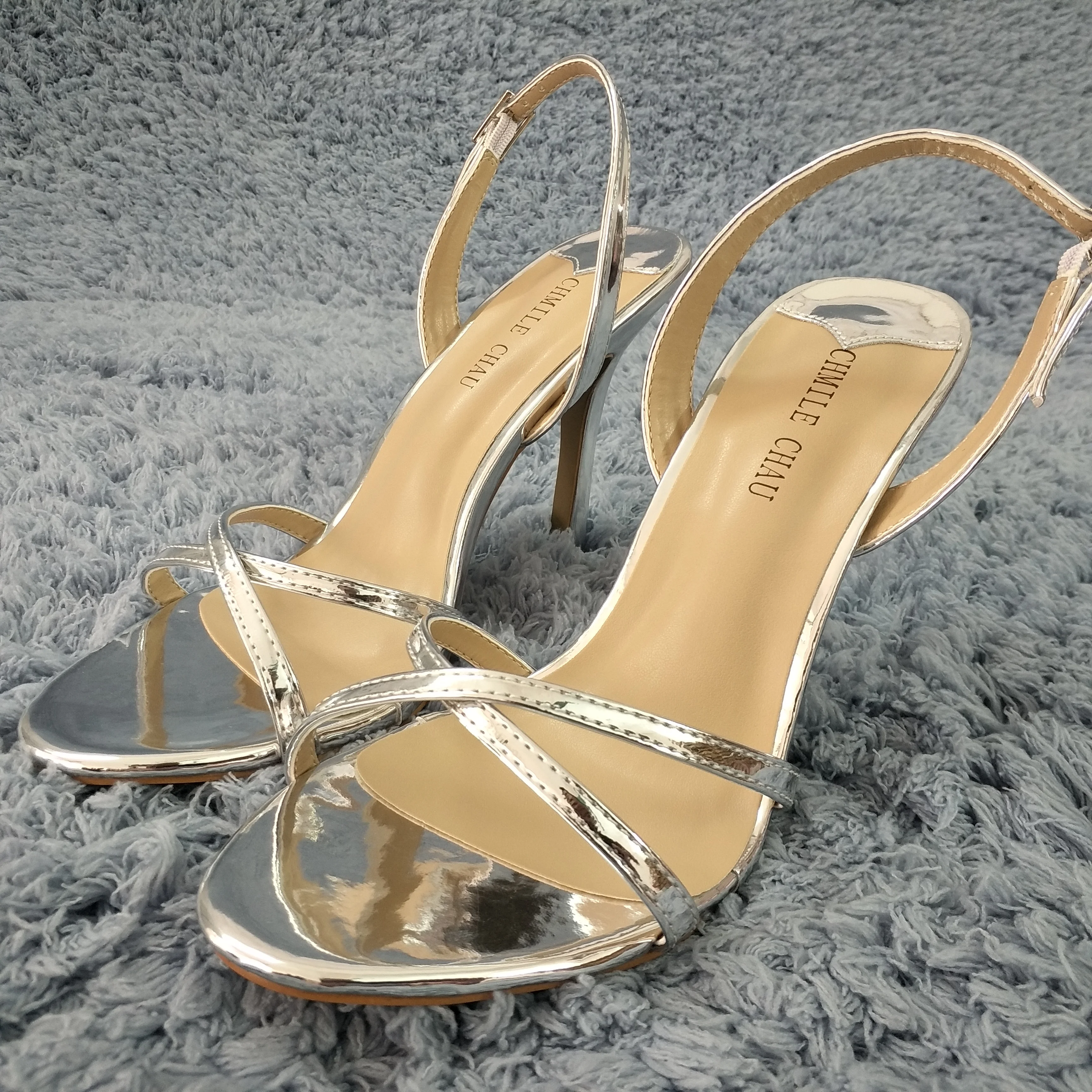 Women Stiletto Thin High Heel Sandal Sexy Sling Back Strap Open Toe Silver Patent Fashion Party Bridals Ball Lady Shoe 158-b
Women Stiletto Thin High Heel Sandal Sexy Sling Back Strap Open Toe Silver Patent Fashion Party Bridals Ball Lady Shoe 158-b
