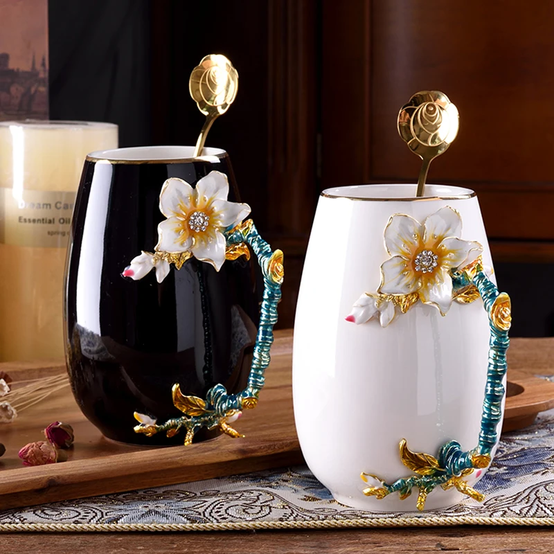 Beautiful romantic embossed flower ceramic mug Stylish pastoral color lifelike flowers ceramic milk cup
Beautiful romantic embossed flower ceramic mug Stylish pastoral color lifelike flowers ceramic milk cup