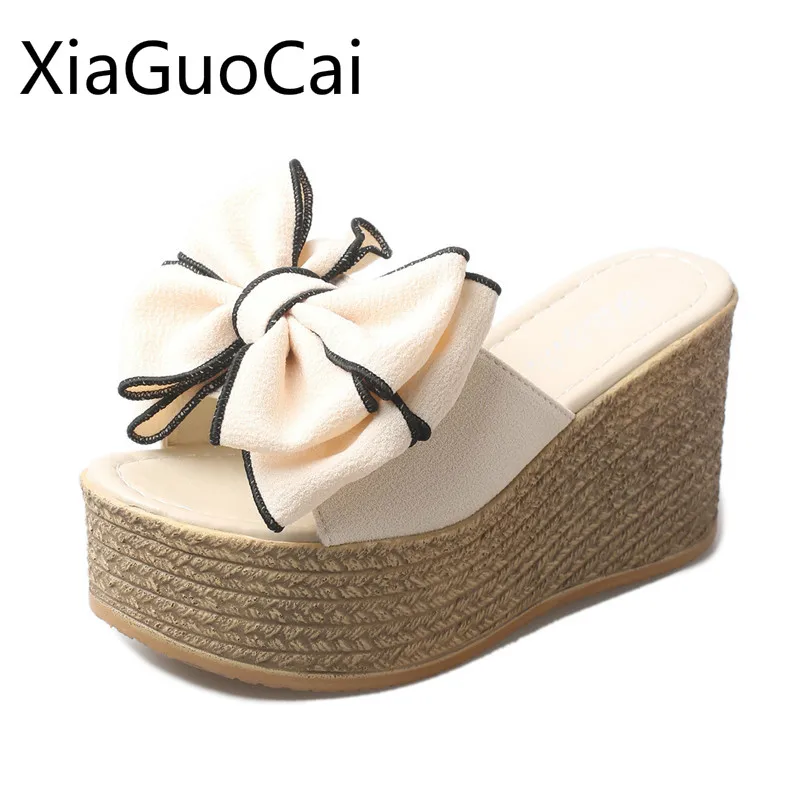 Wedges Women Slippers Summer Fashion 2019 Newest High Heel Women Platform Slippers Non-slip Outdoor Flower Korean Beach Slippers
Wedges Women Slippers Summer Fashion 2019 Newest High Heel Women Platform Slippers Non-slip Outdoor Flower Korean Beach Slippers