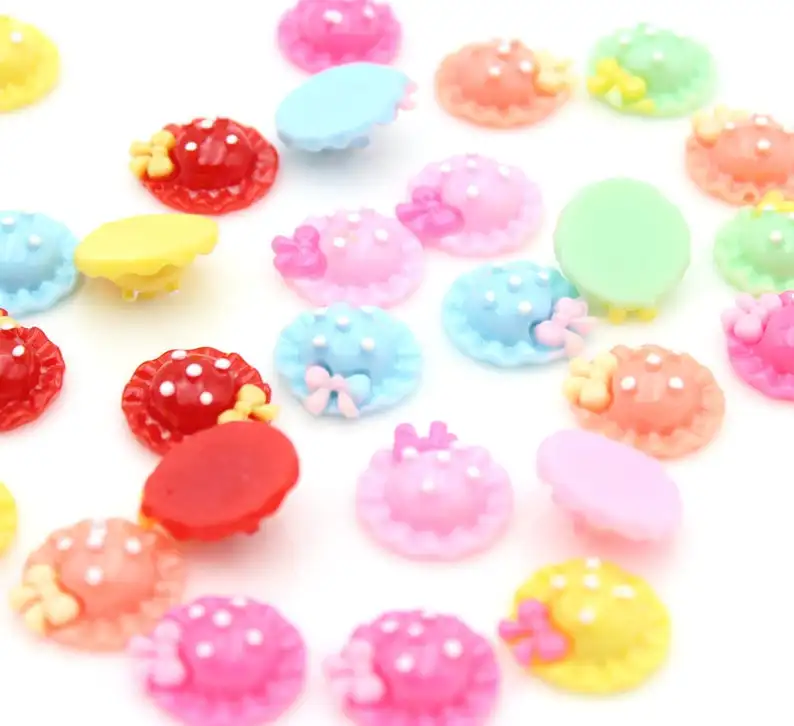 300pcs Bow Hat Cabochons, Kawaii Resin Hat Decodens Flatback Kawaii Resin flat back 18mm Embellishments Crafts
300pcs Bow Hat Cabochons, Kawaii Resin Hat Decodens Flatback Kawaii Resin flat back 18mm Embellishments Crafts