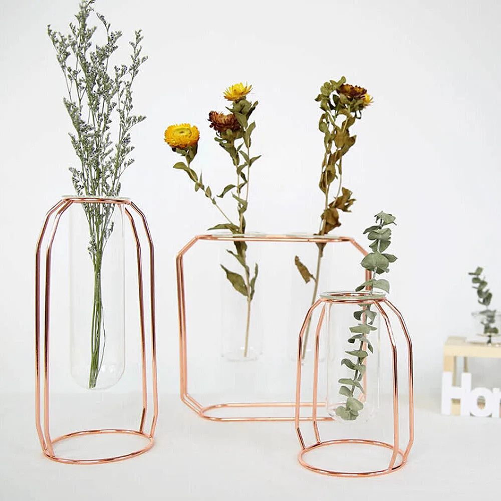 Nordic Style Glass Iron Art Vase Rose Gold Geometric Shape Flowerpot Home Table Ornaments Wedding Decoration Accessories
Nordic Style Glass Iron Art Vase Rose Gold Geometric Shape Flowerpot Home Table Ornaments Wedding Decoration Accessories
