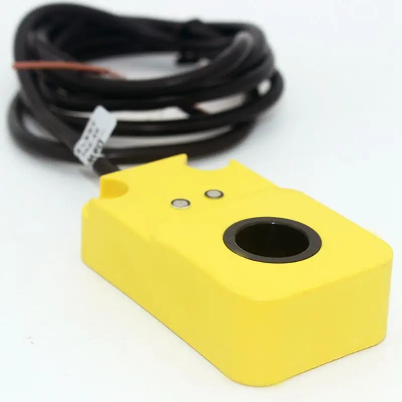 Yellow 15mm Hole DC 6-36V 3 Wire NPN Normally Open HX-DGS-15N Inductive Ring Proximity Sensor Switch For Metal Screw Spring IP65
Yellow 15mm Hole DC 6-36V 3 Wire NPN Normally Open HX-DGS-15N Inductive Ring Proximity Sensor Switch For Metal Screw Spring IP65
