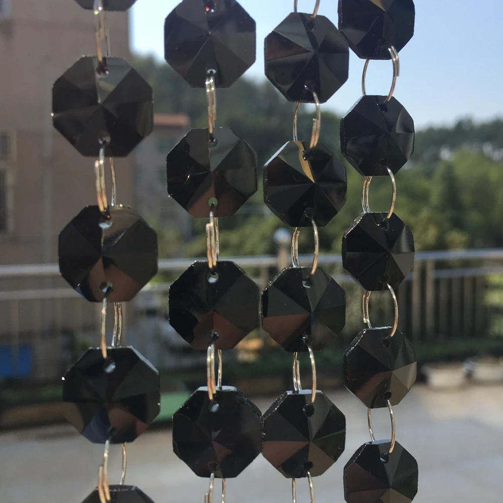 50m Wedding Cake Decorative Crystal Garland/Strand 14mm Black Octagon Crystal Beads Connected With 11mm Rings
50m Wedding Cake Decorative Crystal Garland/Strand 14mm Black Octagon Crystal Beads Connected With 11mm Rings