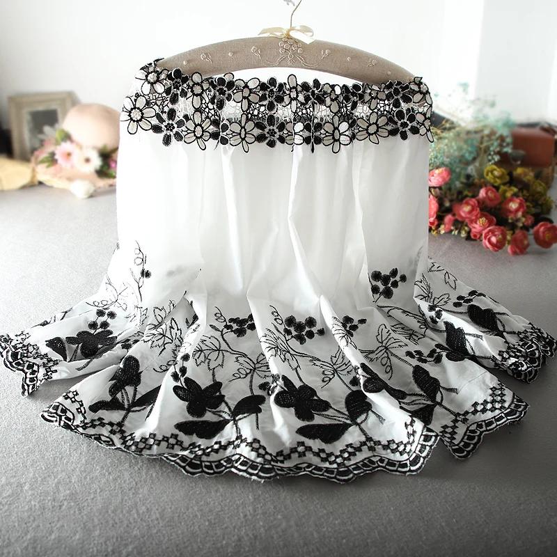 Loose ruffled bluse women embroidered flower lace slash neck large size printed pullover shirt tops
Loose ruffled bluse women embroidered flower lace slash neck large size printed pullover shirt tops